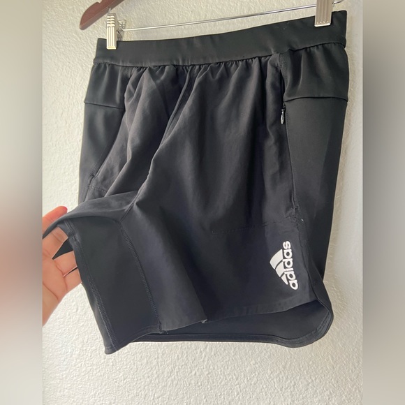 ADIDAS Workout/Running Black with Side Zipper Pockets Shorts Size S 5” - Picture 5 of 8